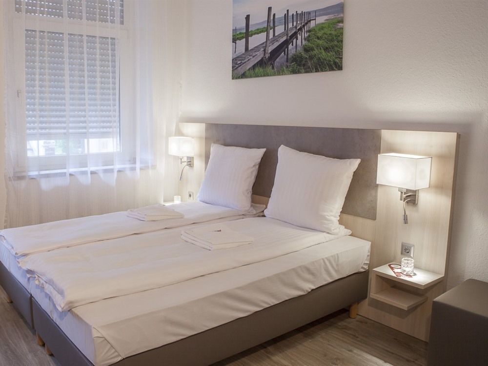 Brauweiler Hotel Schugt المظهر الخارجي الصورة