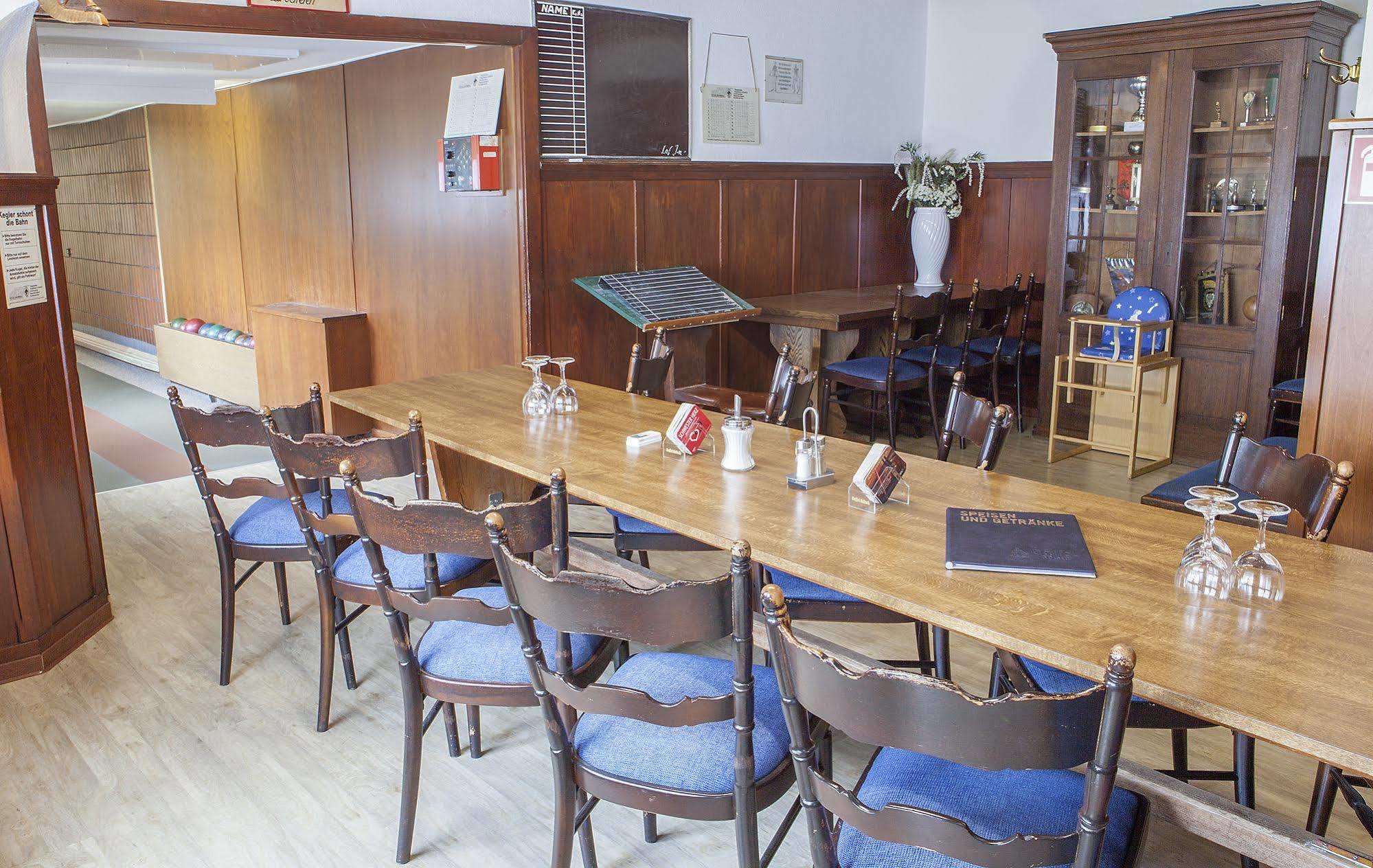 Brauweiler Hotel Schugt المظهر الخارجي الصورة