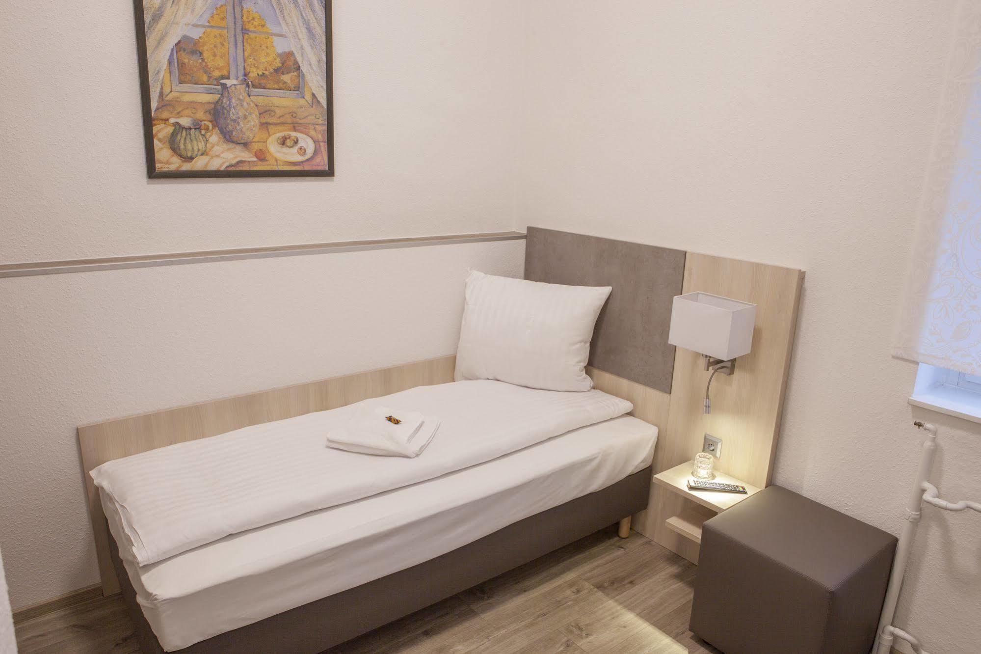Brauweiler Hotel Schugt المظهر الخارجي الصورة
