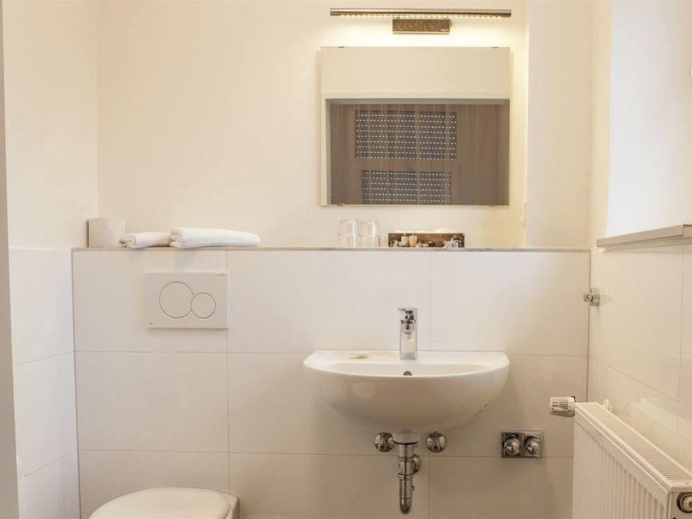 Brauweiler Hotel Schugt المظهر الخارجي الصورة