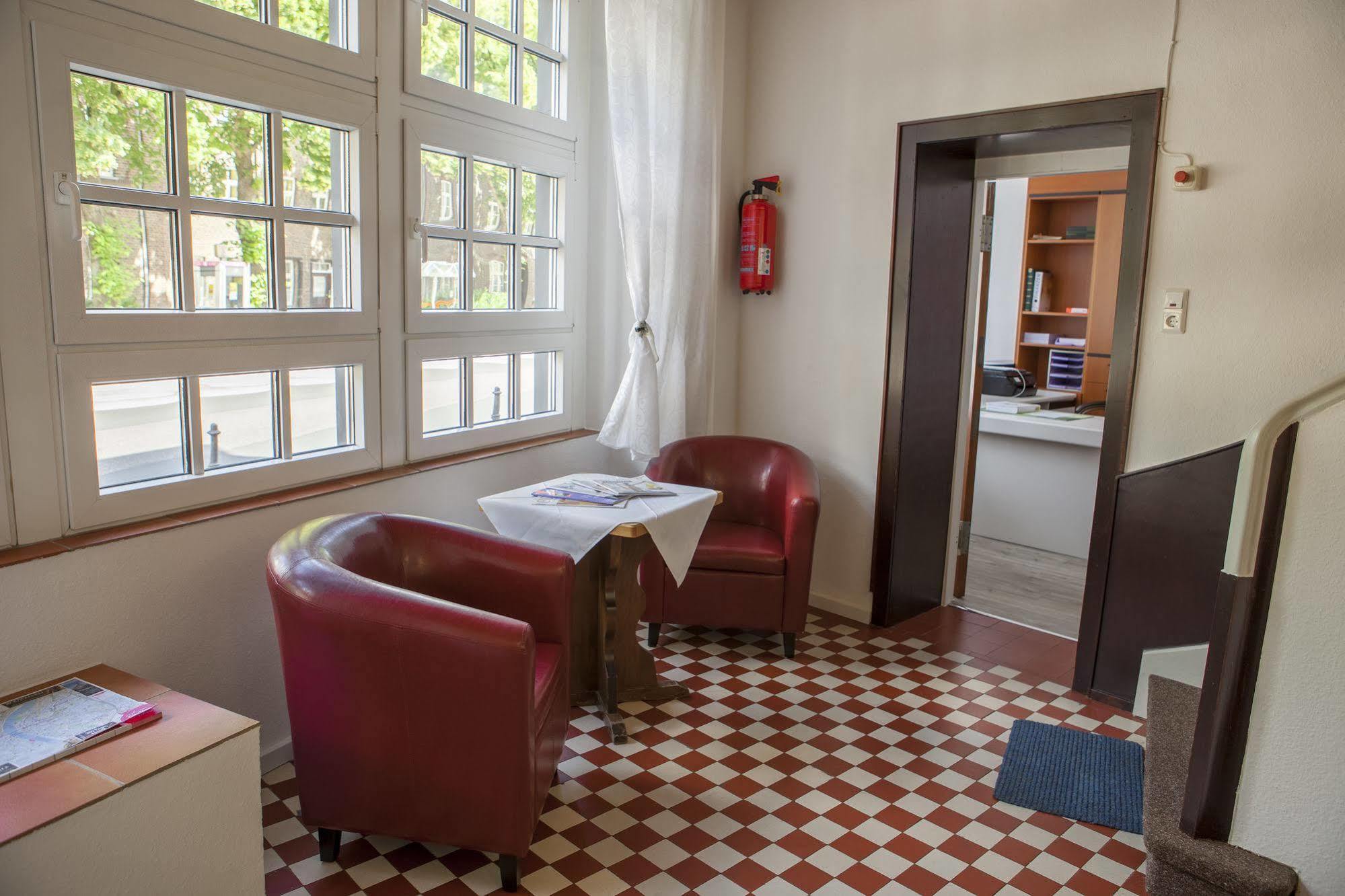 Brauweiler Hotel Schugt المظهر الخارجي الصورة